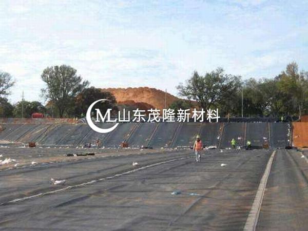 ?防水土工膜臨時圍堰設計與施工工作內(nèi)容概述