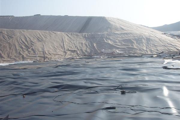 防滲土工膜可以撕掉嗎  第1張