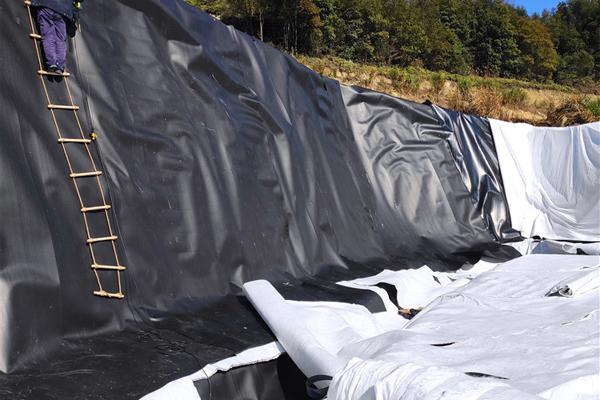 土工膜和混凝土怎么粘結  第1張